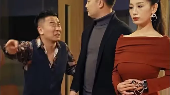 再现荣耀海报