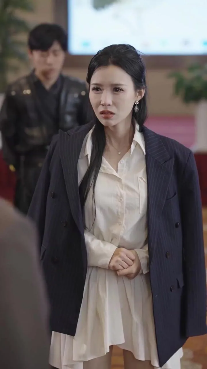 穿越寒冰拥抱你海报